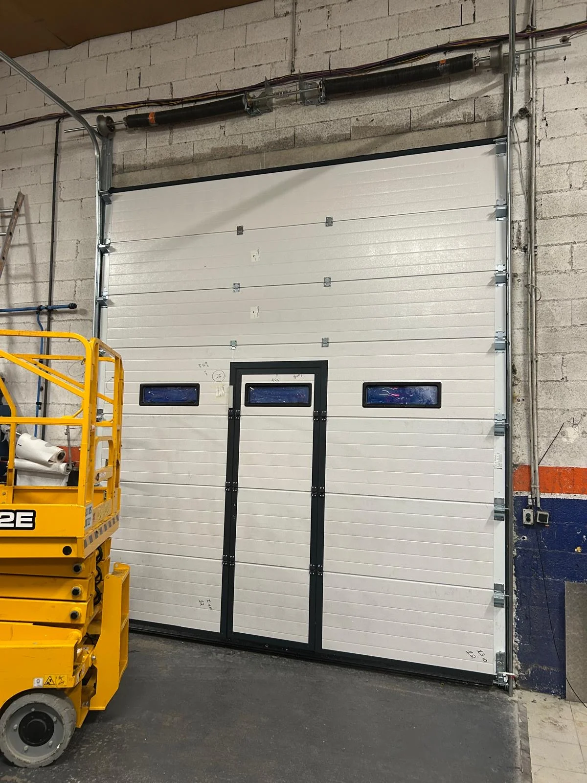 Porte Sectionnelle Sur Mesure Paris - porte sectionnelle Paris